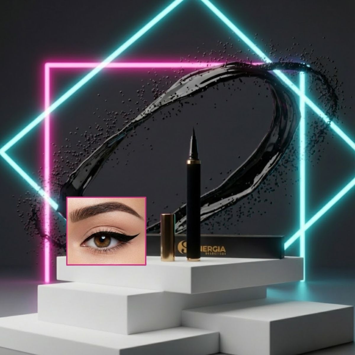 DELINEADOR LIQUIDO EN PLUMÓN NEGRO 5 ML,